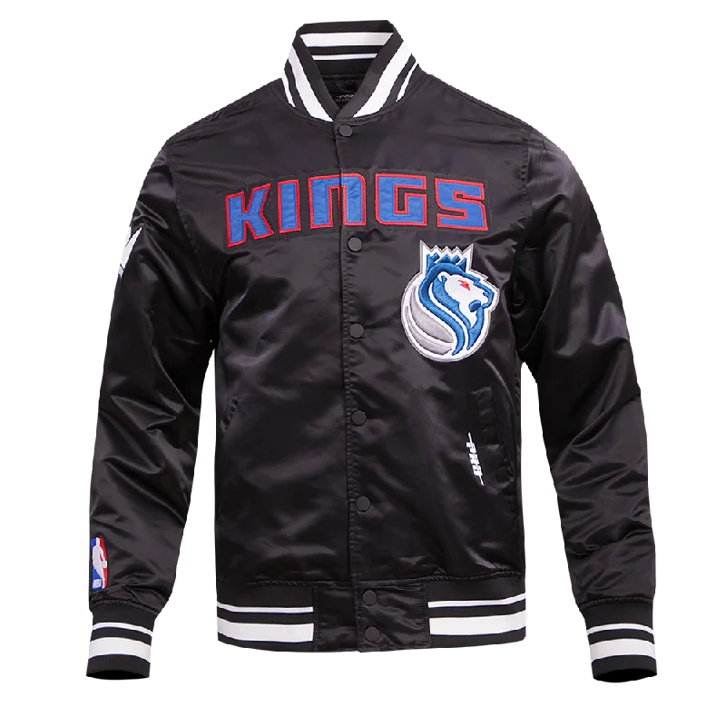 NBA SACRAMENTO KINGS CHEST 100 YRS OF ROYALTY MEN'S RIB SATIN JACKET (BLACK)