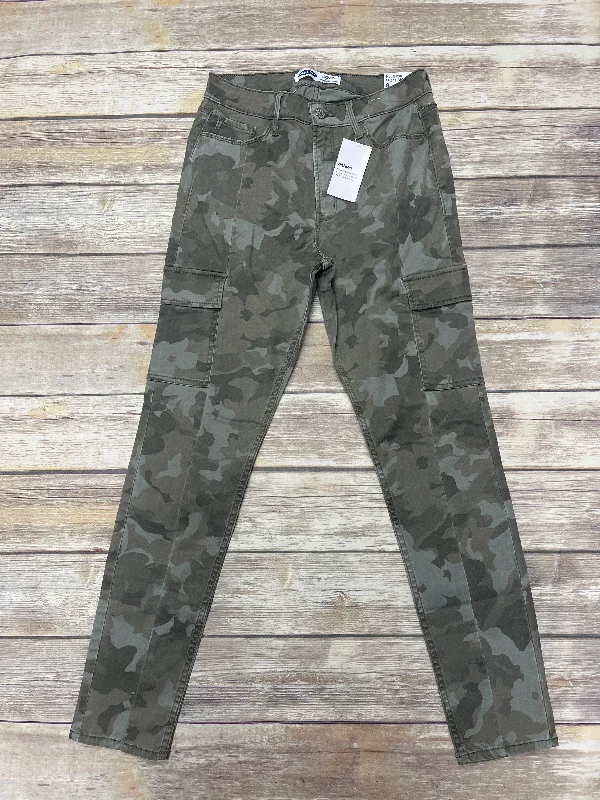 Pants Chinos & Khakis By Old Navy In Camouflage Print, Size: 8